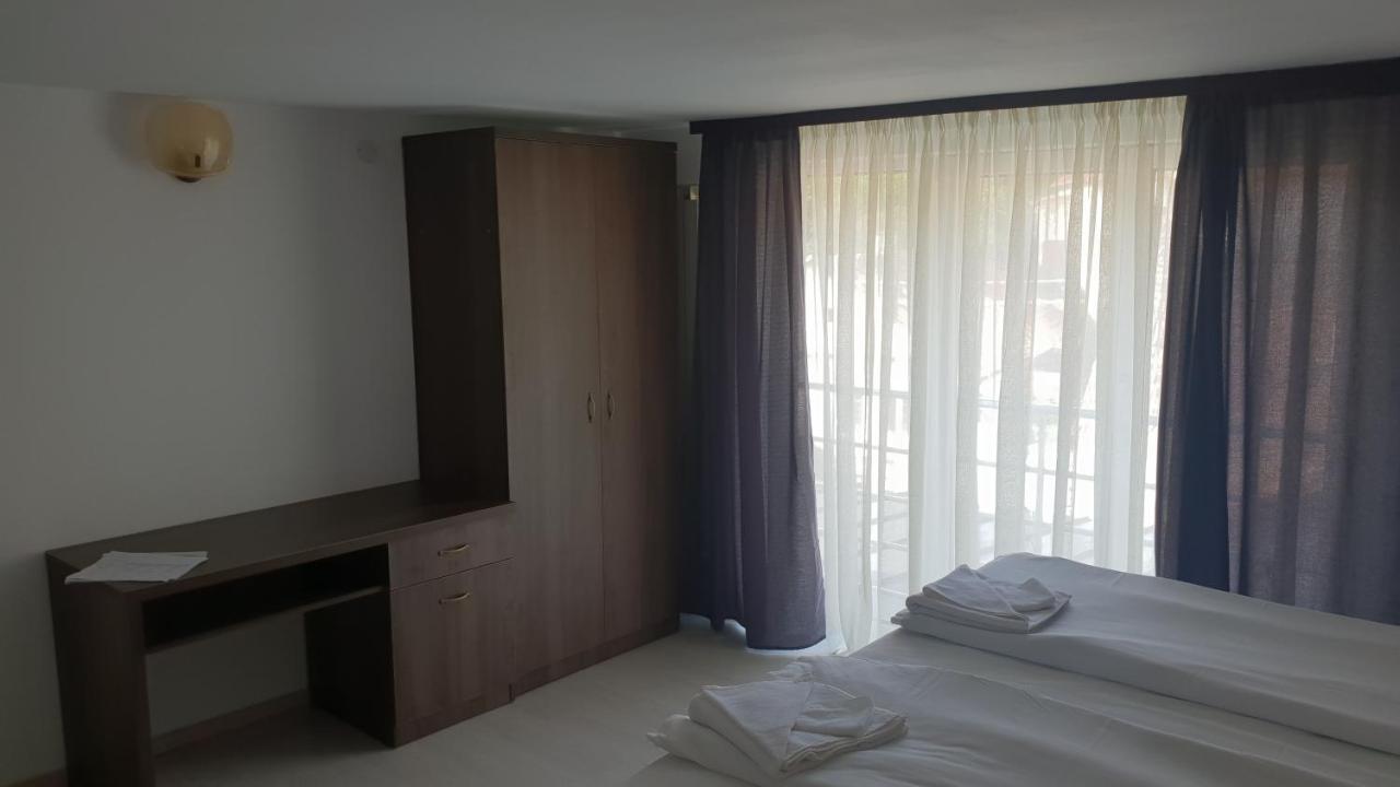Park House Hotel เดช ภายนอก รูปภาพ